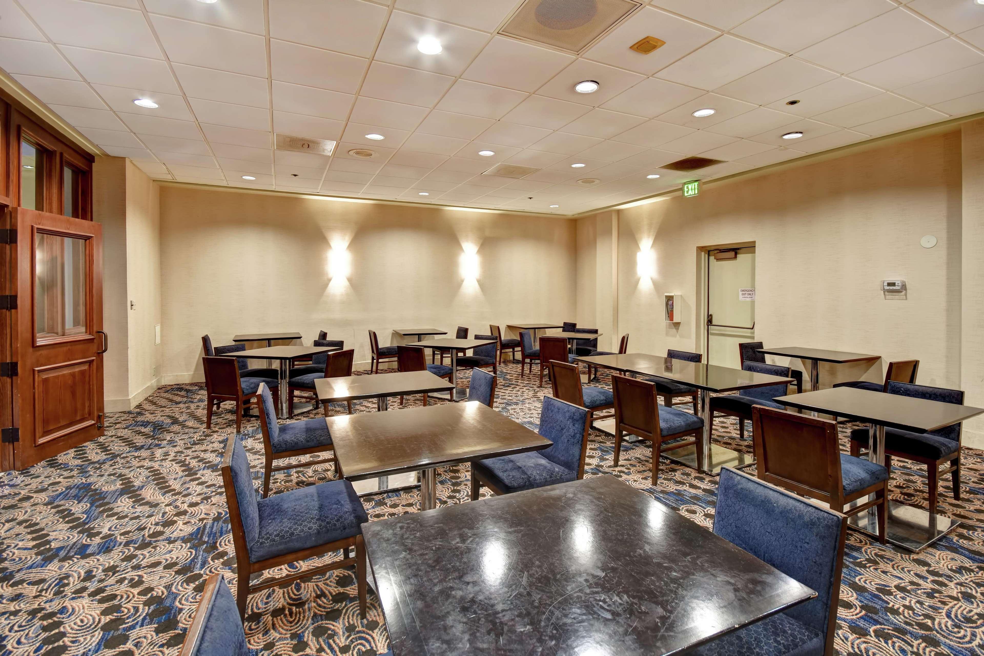 Embassy Suites By Hilton Santa Clara Silicon Valley Exteriör bild
